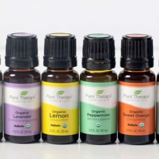 6 Plant Therapy essential oil bottles- guide to buying essential oils