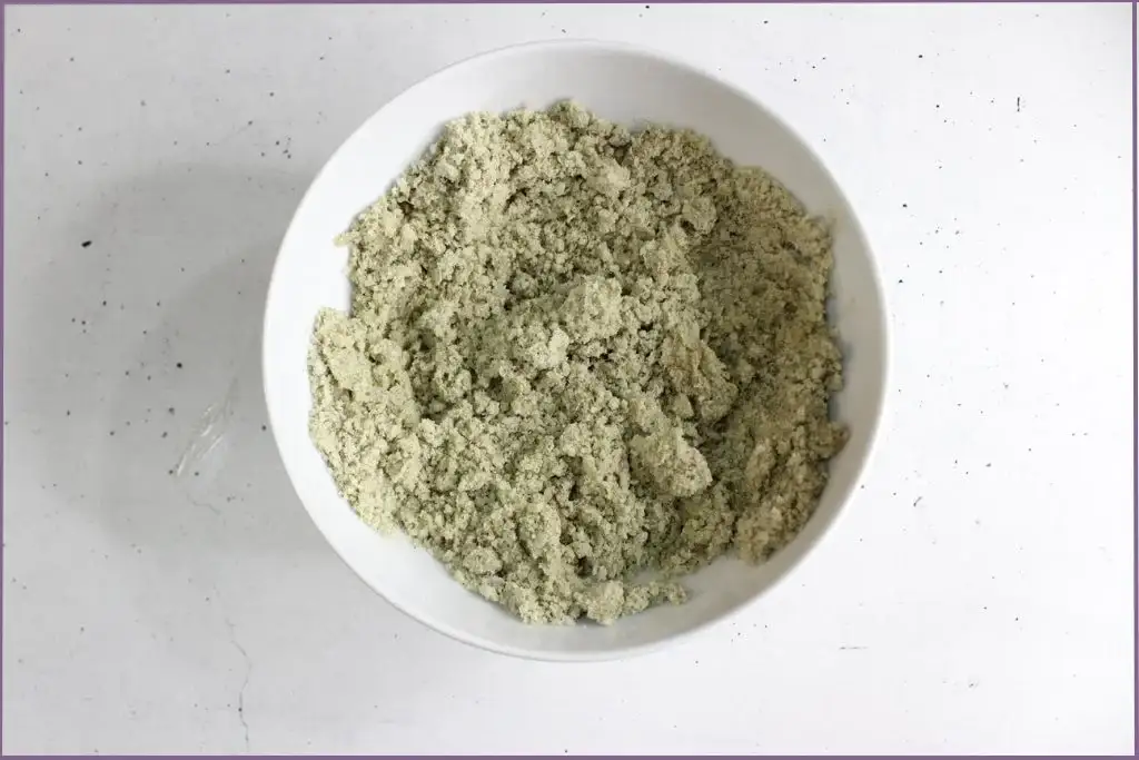 Bowl with water added to dry shower steamer ingredients